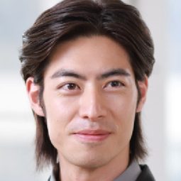 Chen Youjun 飾演 Xia Hou