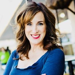 Ann Marie Allison - 金臂編劇