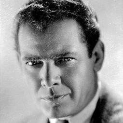 Charles Bickford 飾演 Major Henry Terrill