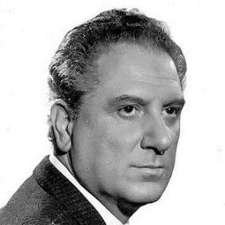 José Bódalo - Compañeros演員 飾演General Mongo Alvarez