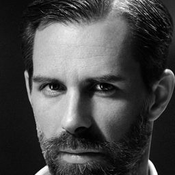 湯瑪斯菲凱 飾演 Benjamin