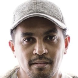 格倫·弗勒得利 飾演 Doni