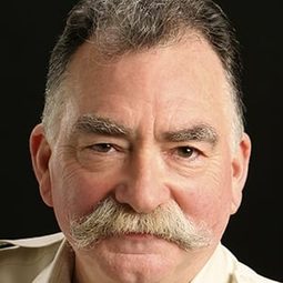 Ralph Alderman - The Barber演員 飾演Farley