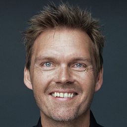 Leif Edlund 飾演 Leffe