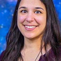 Alyssa Pagan 飾演 Self