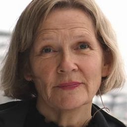 Guri Johnson 飾演 Mia Nikolaisen (uncredited)