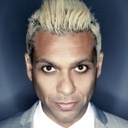 Tony Kanal - No Doubt | Rock Steady Live演員 飾演Self - Bass
