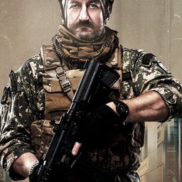 David Gerber 飾演 Ruso