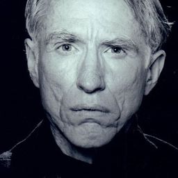 James Otis 飾演 Mr. Stevenson