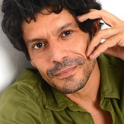 Lourinelson Vladmir 飾演 Binho