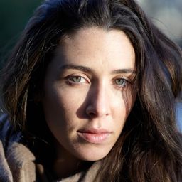 Coral Amiga 飾演 Remy