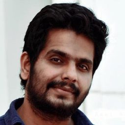 Aneesh G Menon 飾演 Asif