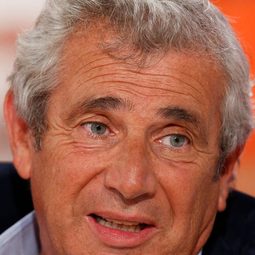 Michel Boujenah 飾演 Maurice