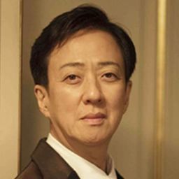 坂東玉三郎 飾演 Prince Myshkin / Nastasya Filippovna