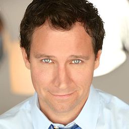 布萊恩·蕭托爾 - 四個好日子演員 飾演ER Doctor