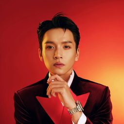 Bạch Công Khanh 飾演 