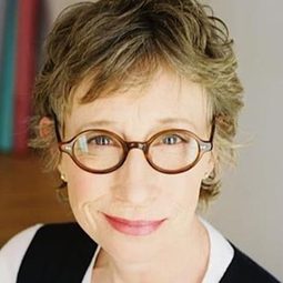 Robin Duke 飾演 Drunk Woman