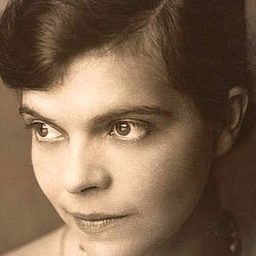 Dorothy Adams 飾演 Swana's Maid Jacqueline (uncredited)