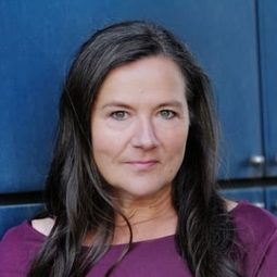 Anne-Kathrin Gummich - 談談天氣演員 飾演Inge