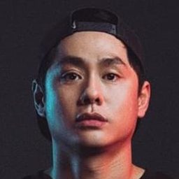 Bobby Samuel 飾演 Egi (Ann's Brother)