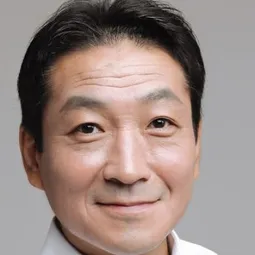 崔光一 - Family Matters演員 飾演[Friend 2]