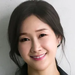 裴海善 飾演 Seung-hee's Mother