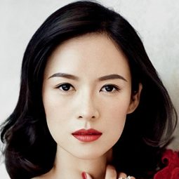 章子怡 飾演 Self