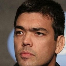 Lyoto Machida 飾演 Self