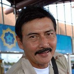 奧古斯特·梅拉茲 - Layla Majnun演員 飾演Wisnu Salam