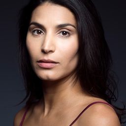 Louisa Mignone 飾演 Philipa Boxen