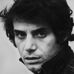 Josef Laufer 飾演 Drexel