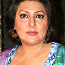 娜維尼特·尼尚 飾演 Harjot