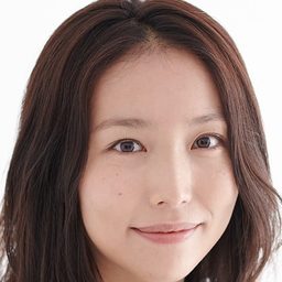 Sei Ando 飾演 Mary