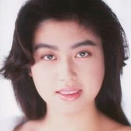 Minako Fujimoto 飾演 