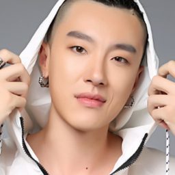 Li Jun-Xian 飾演 Diao Bufan