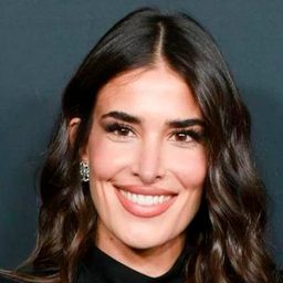 Lídia Torrent 飾演 Laura