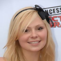 Sally Taylor-Isherwood - Who Gets the House?演員 飾演Amy Reece