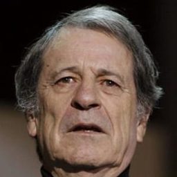 José Manuel Cervino 飾演 (voice)