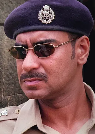 《Gangaajal》電影海報