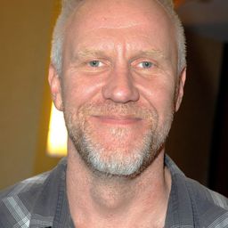 Christopher Allen Nelson 飾演 Larry