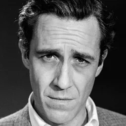 謝遜羅伯斯 飾演 Manuel 'Cheyenne' Gutiérrez