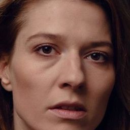 Oksana Czerkasyna - 醜繼妹演員 飾演Kokk