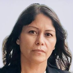 Margarita Reyes - 孤狼救援演員 飾演Woman in Bar