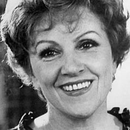 Odette Laure 飾演 Gisèle