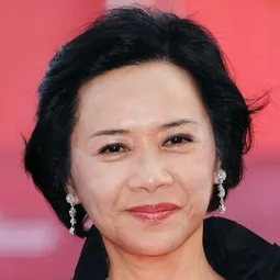 葉德嫻 飾演 Lily Liu