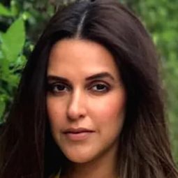 莉哈·杜比亞 - 再見前度演員 飾演Anjali