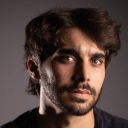 Héctor Juezas - Like Shooting Stars演員 飾演Pablo