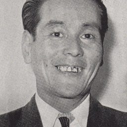 Nekohachi Edoya 飾演 