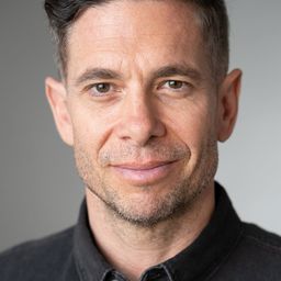 Rainbow Borden - Punks演員 飾演Wild Guy #1