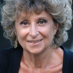 莉迪亞·畢昂迪 飾演 necrofila